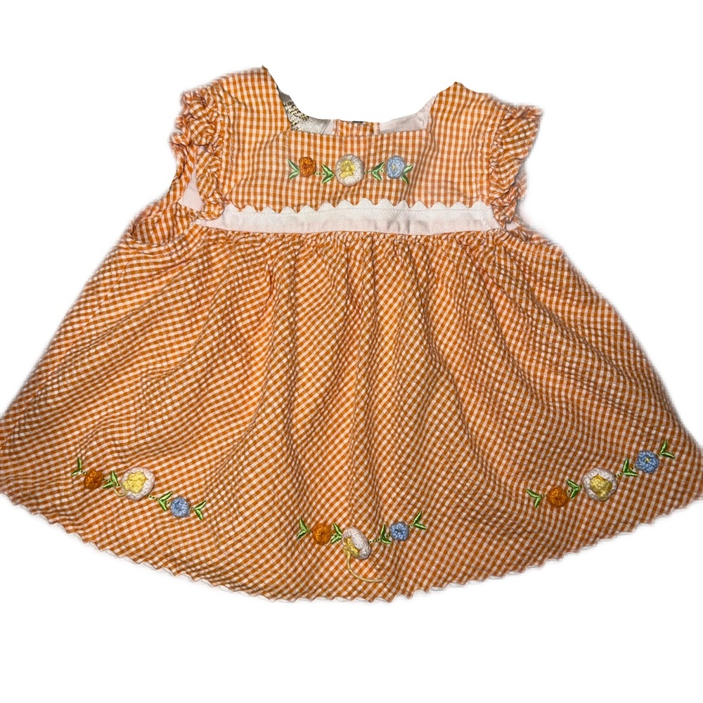 Plaid vintage orange dress with knitted flowers 🌼🍊